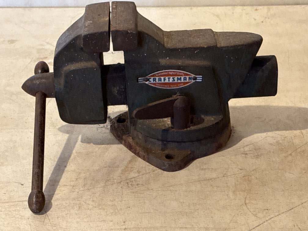 Image for Newark- Tools-Furniture-Household