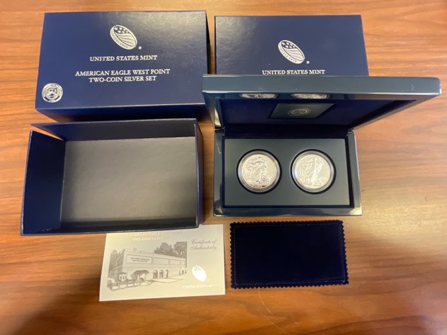 Image for COINS-SILVER-MINT SETS