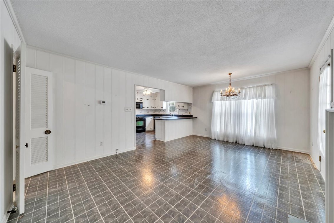 Image for 1807 Sam Lions Trail Real Estate Auction