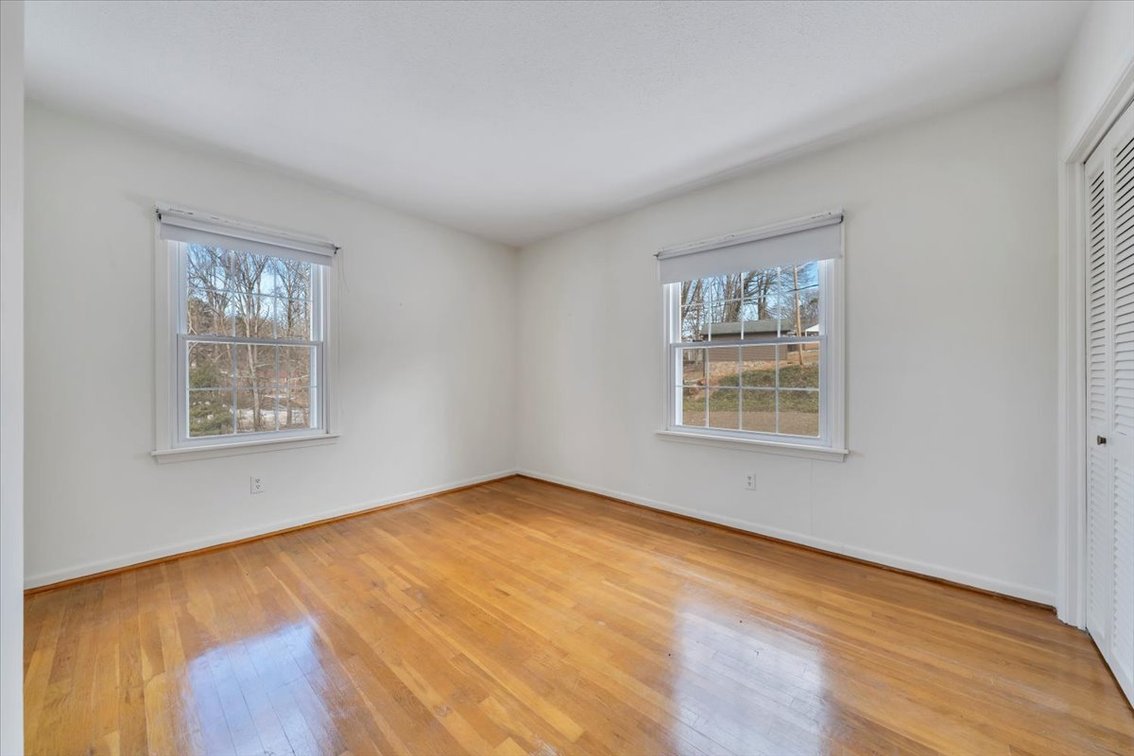 Image for 1807 Sam Lions Trail Real Estate Auction