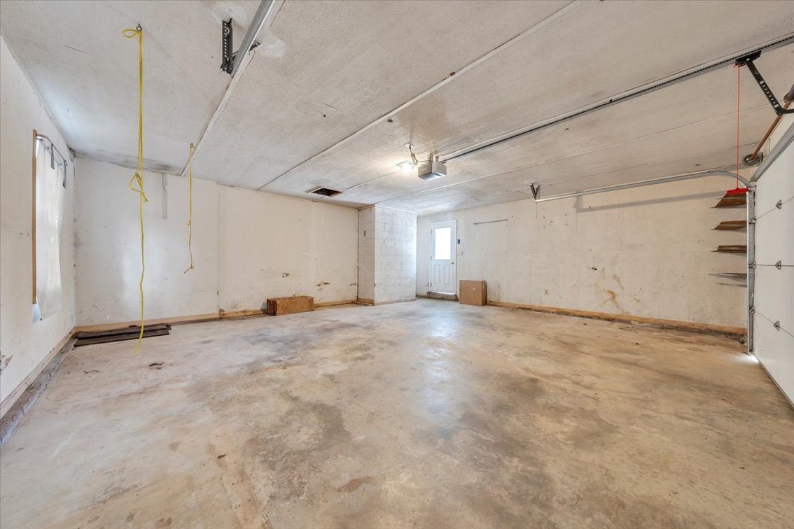 Image for 1807 Sam Lions Trail Real Estate Auction