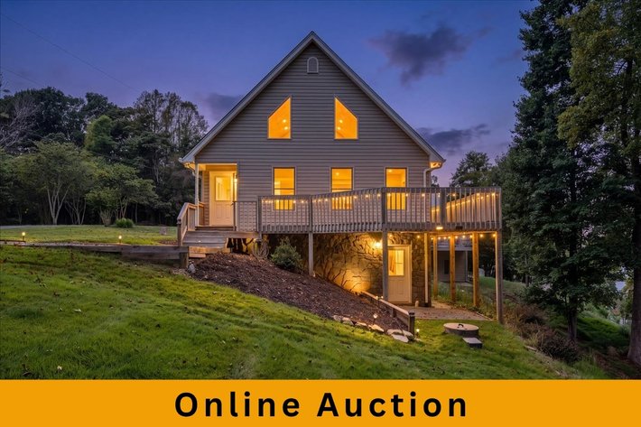 Image for 200 Sterling Circle Real Estate Auction