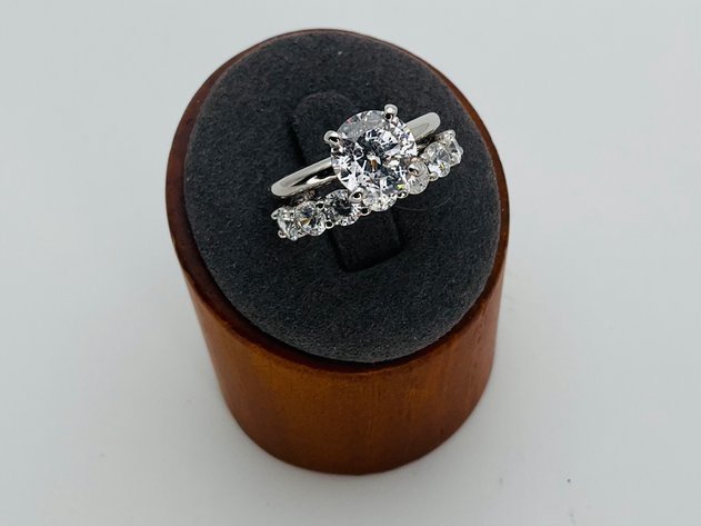 Image for Jewelry June 2023