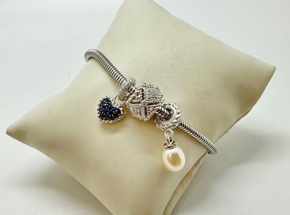 Image for End of Summer Jewelry August 2023