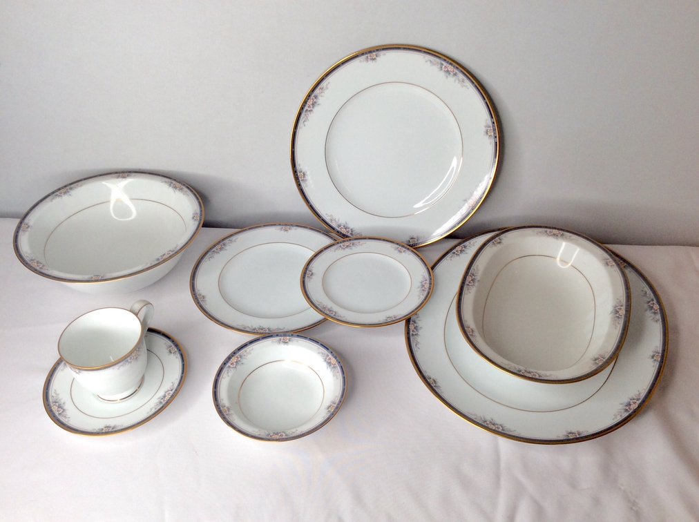 Image for Vickers/Rangewood Estate Auction
