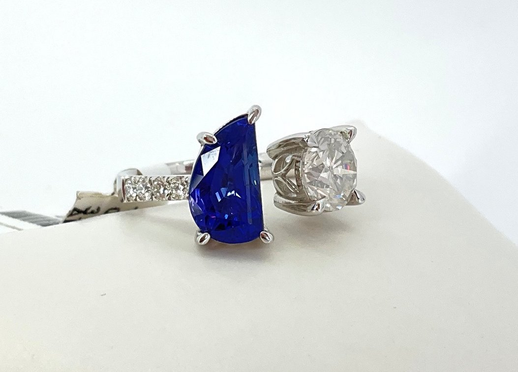 Image for Spring Bling Jewelry April 2024