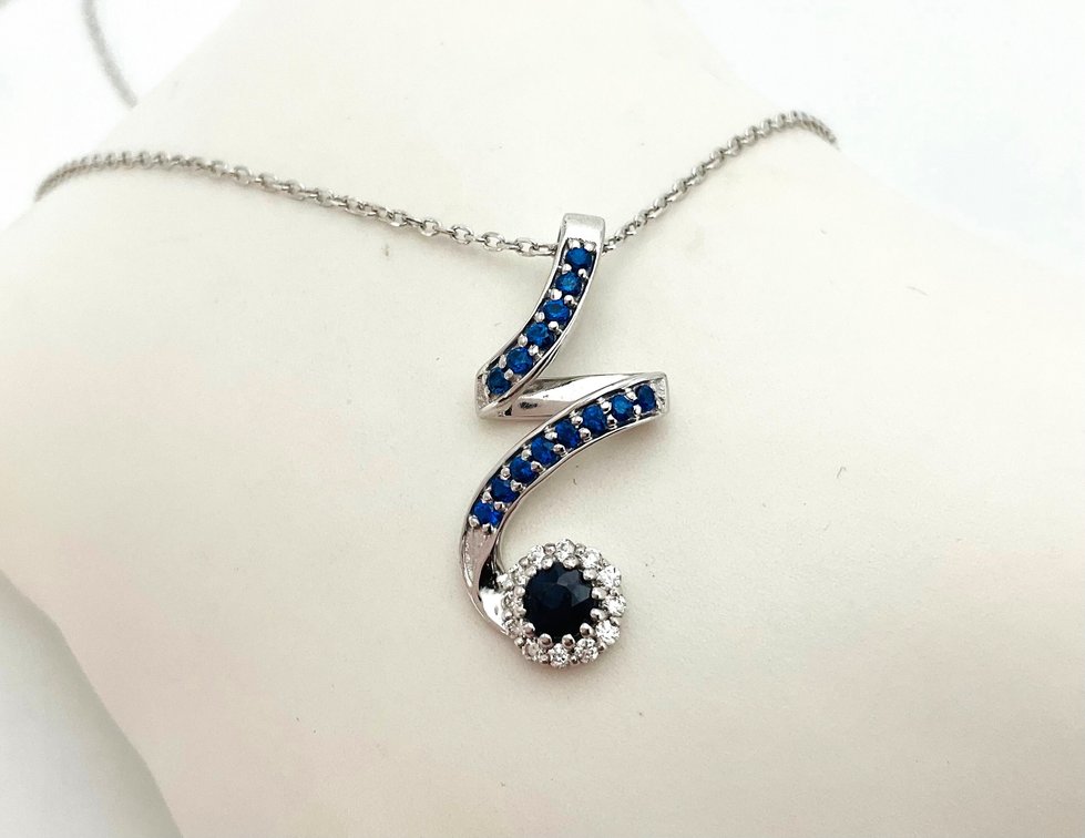 Image for Holiday Bling! Jewelry December 2024