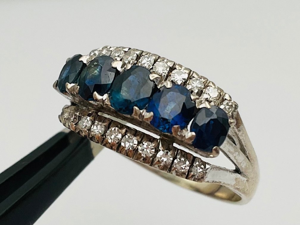 Image for September Jewelry 2025