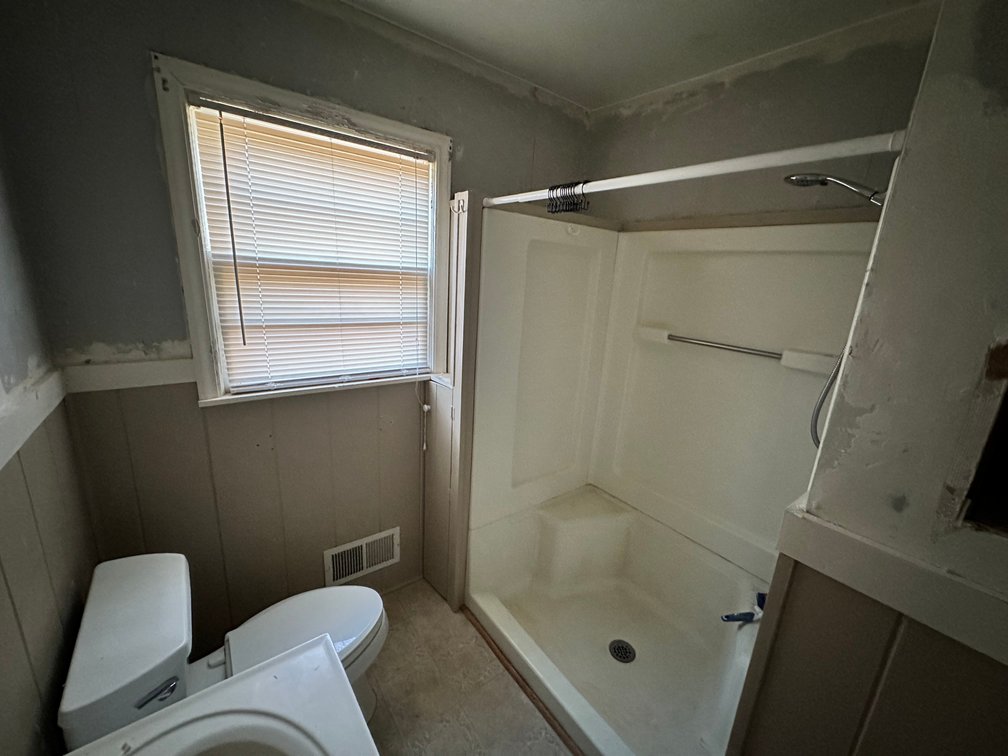 Statesville Home Auction