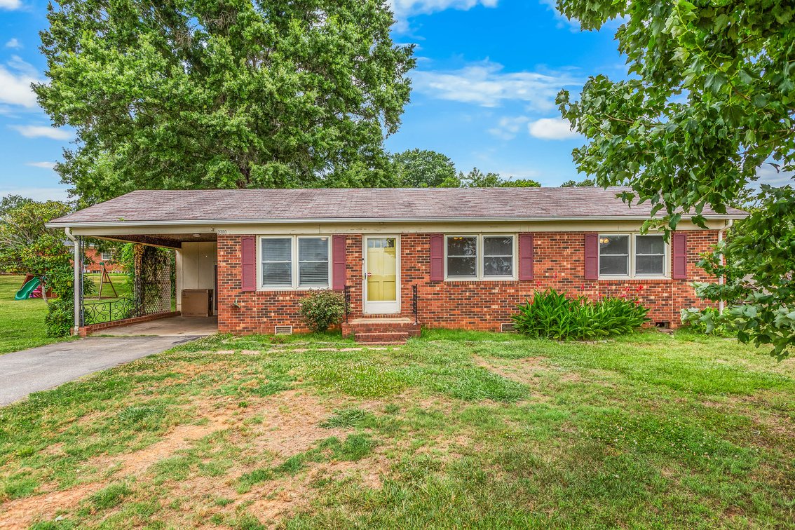 Classic Brick Home - Mocksville, NC