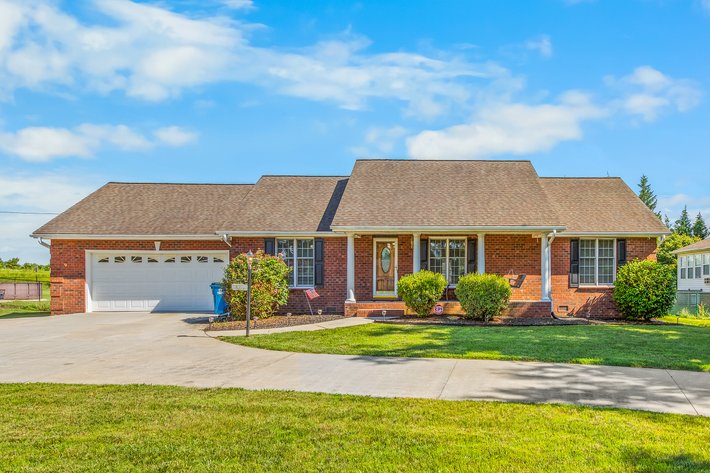 Image for Brick Ranch Beauty - Mocksville, NC