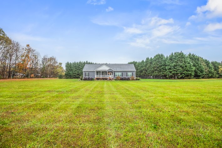 Image for Davie County Home-Modern Living with Countryside Charm!