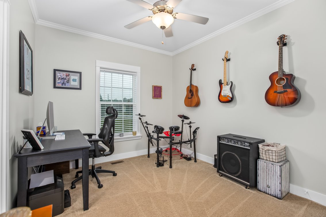 Davie County Home-Modern Living with Countryside Charm!