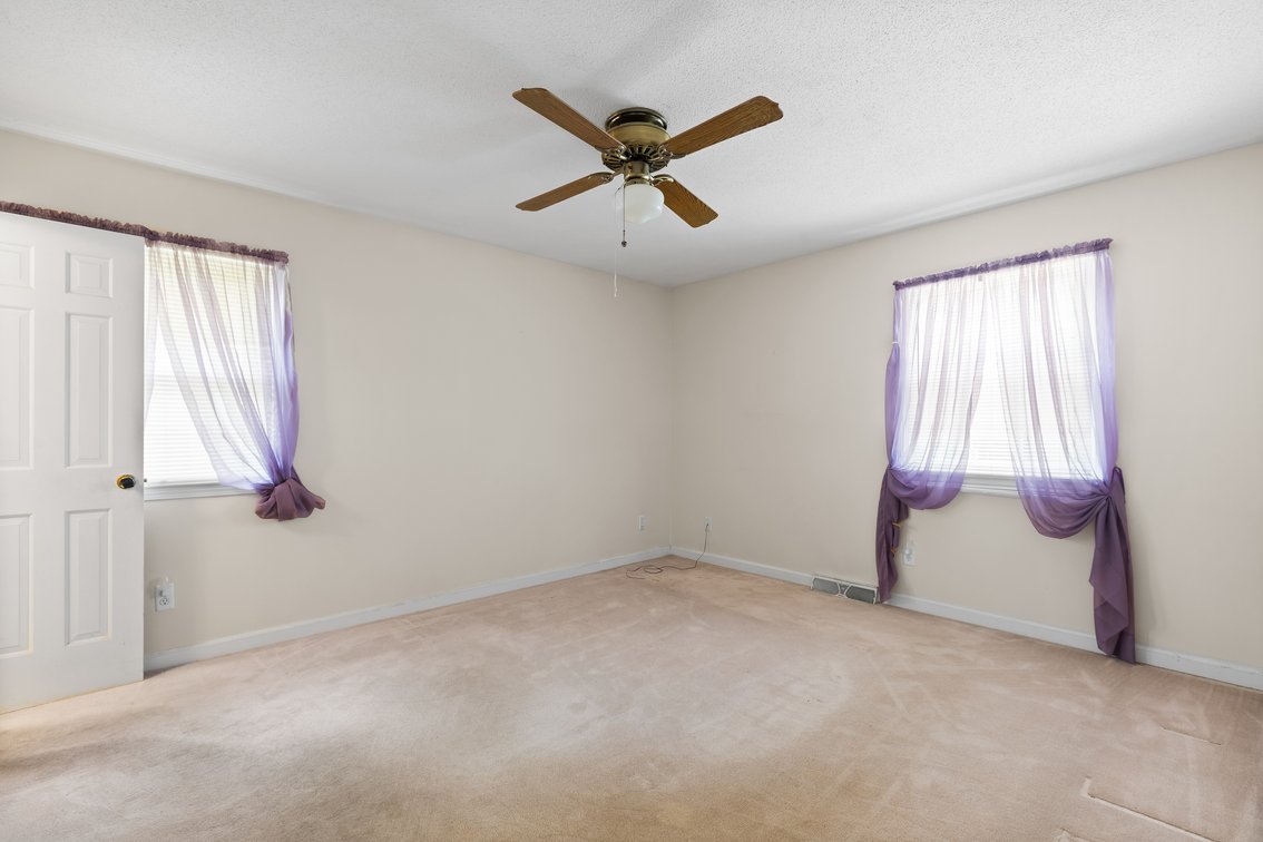 Charming Clemmons Home