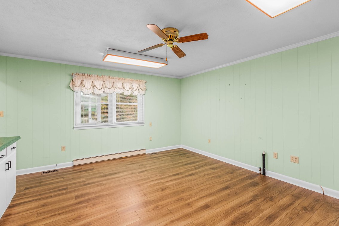 Salisbury Home on 4.5± Acres