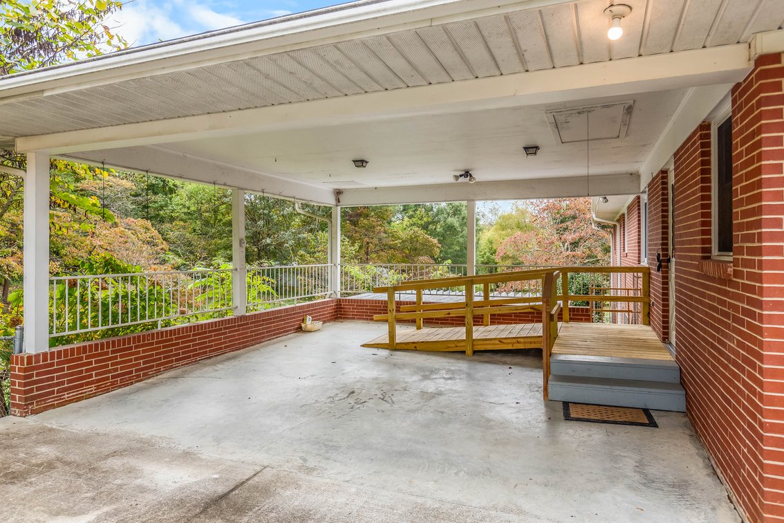 Salisbury Home on 4.5± Acres
