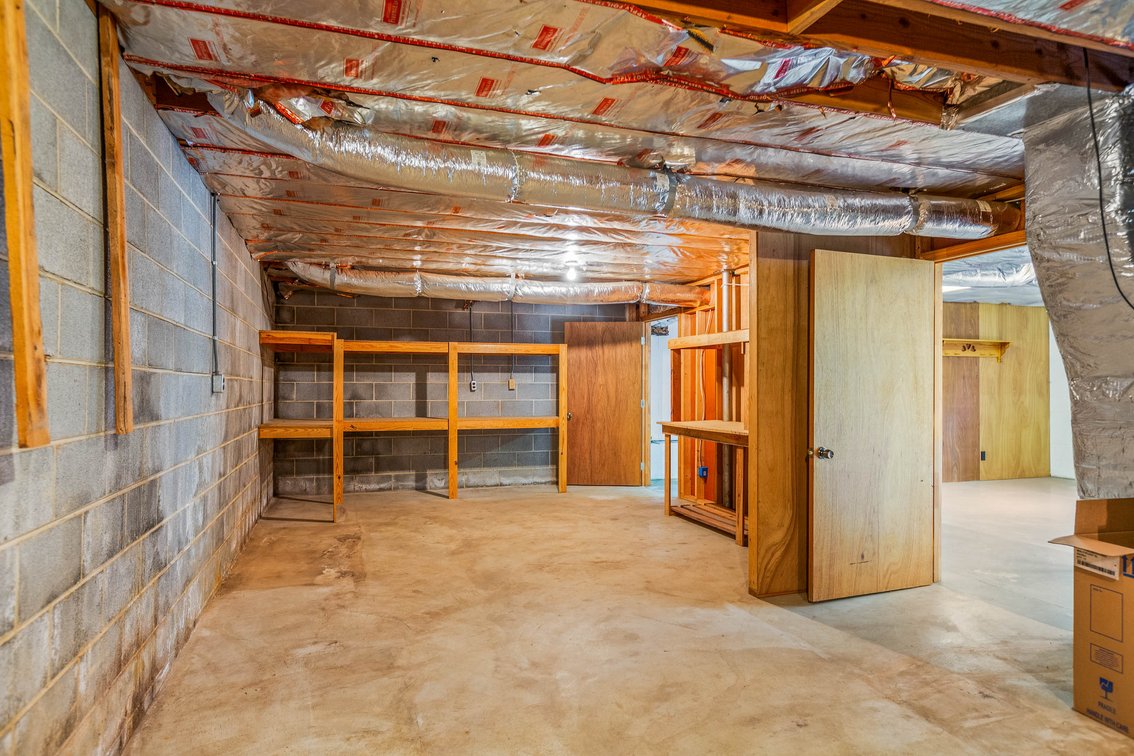 Salisbury Home on 4.5± Acres