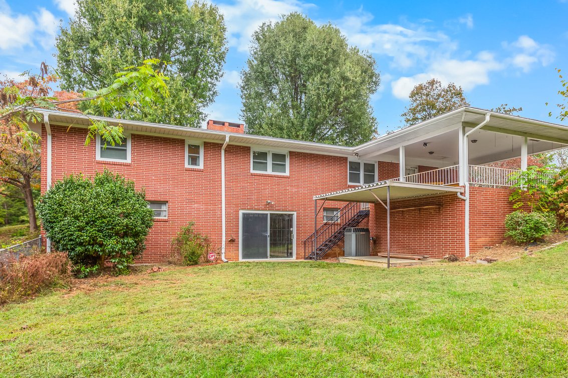 Salisbury Home on 4.5± Acres
