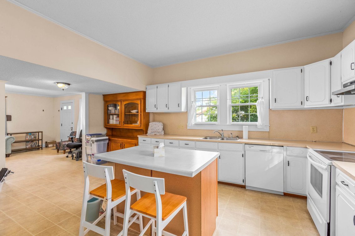 Prime Downtown Kannapolis Home