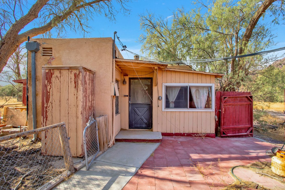 Image for Newberry Desert Ranch Retreat