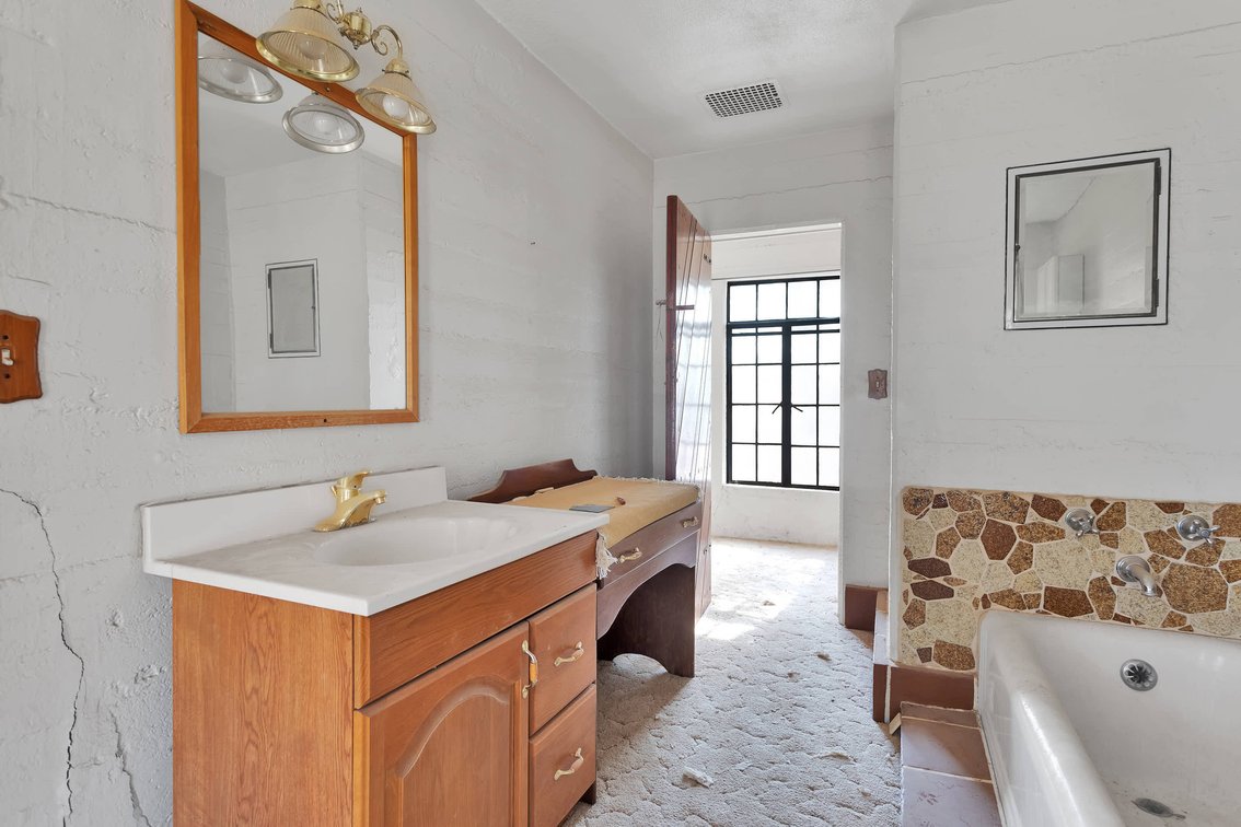 Image for Newberry Desert Ranch Retreat