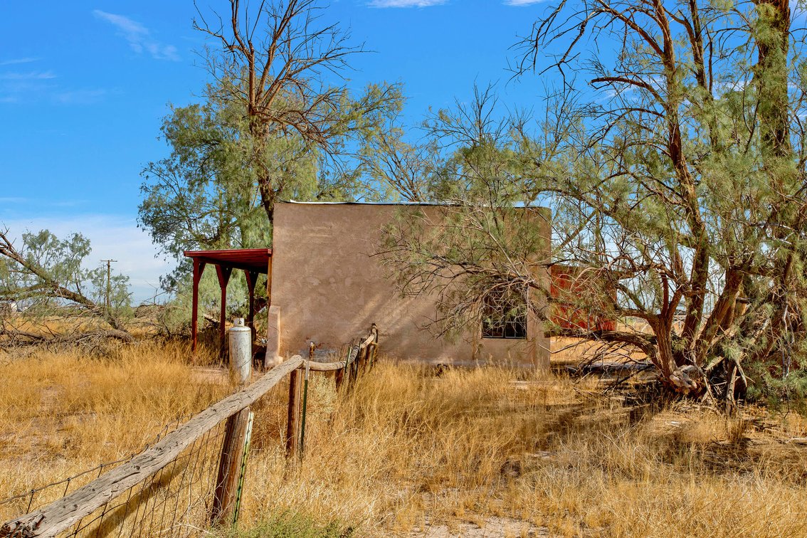 Image for Newberry Desert Ranch Retreat