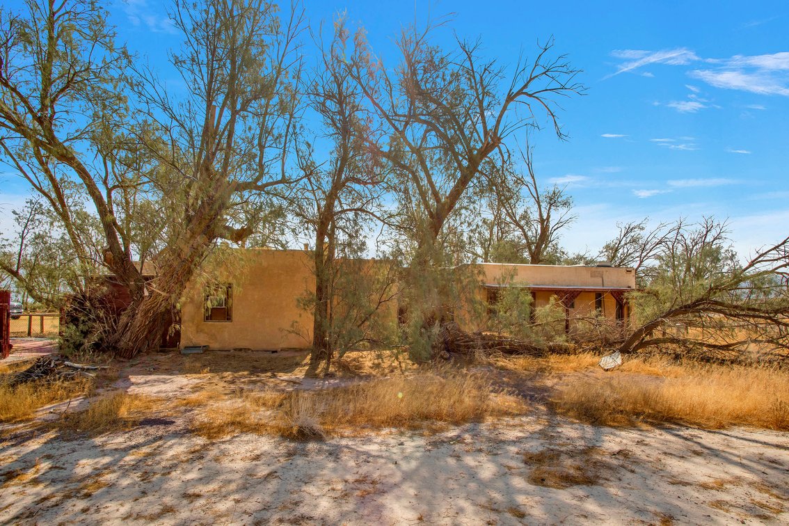 Image for Newberry Desert Ranch Retreat