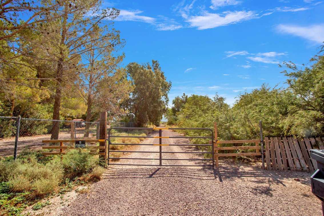 Image for Newberry Desert Ranch Retreat