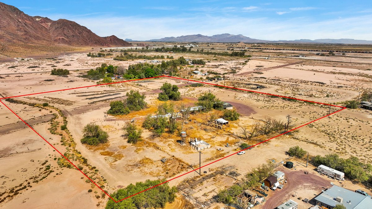 Image for Newberry Desert Ranch Retreat