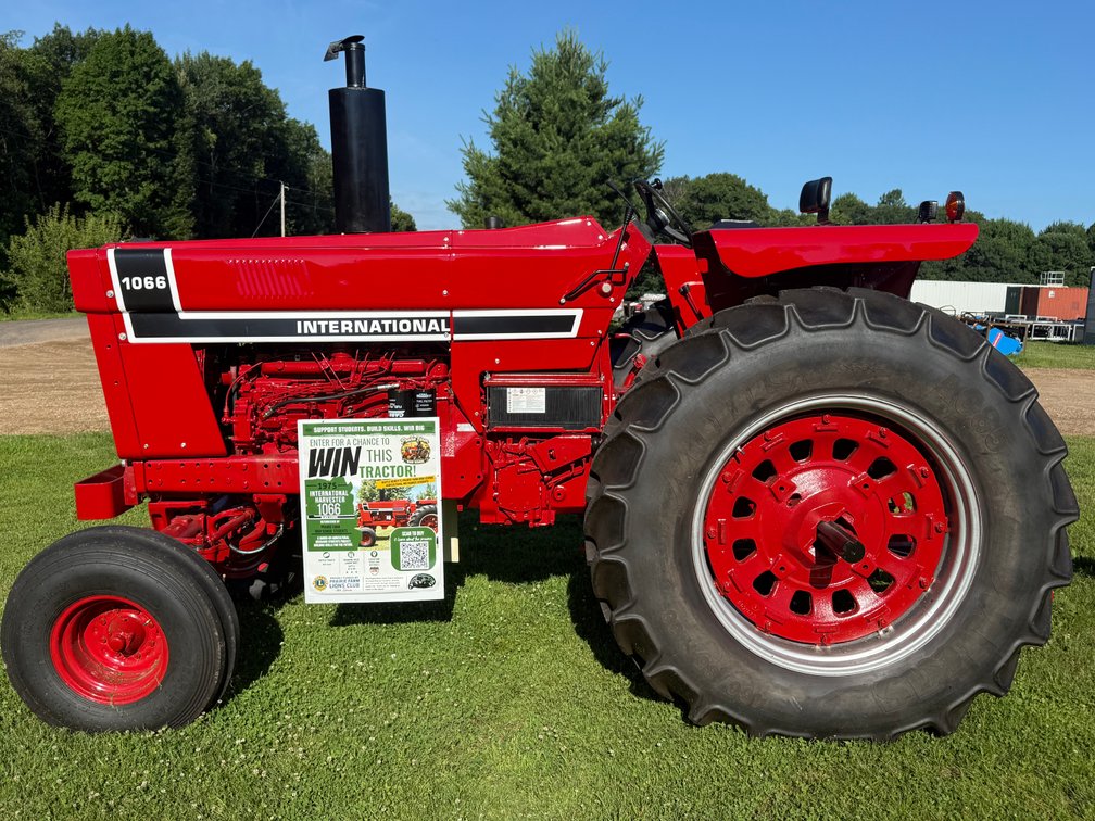Image for WIN ME! 1975 International Harvester 1066 Black Stripe
