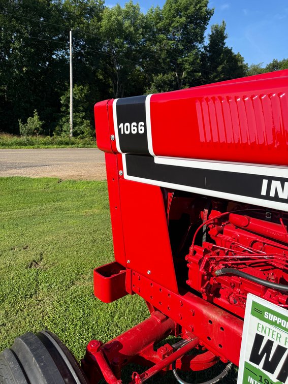 Image for WIN ME! 1975 International Harvester 1066 Black Stripe