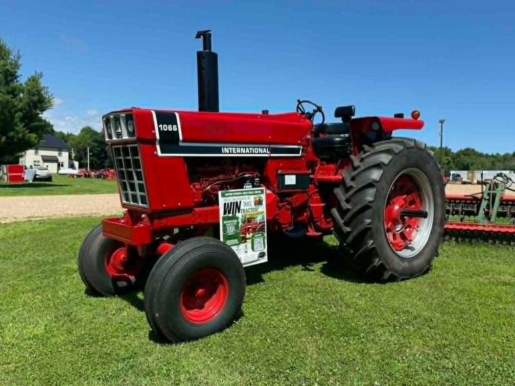 Image for WIN ME! 1975 International Harvester 1066 Black Stripe