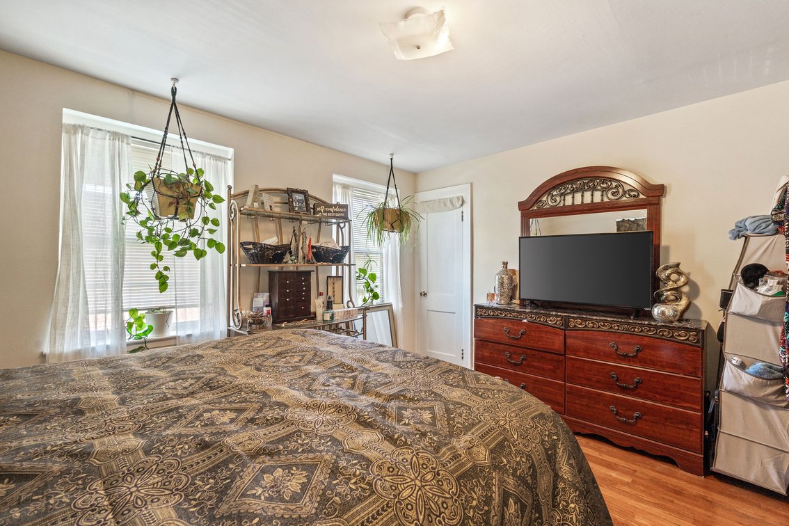 Image for 749 Maury Avenue