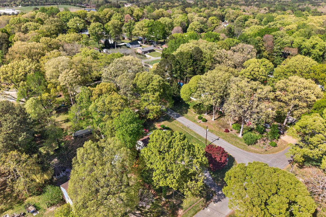 Image for 600 Lotz Drive - Move in Ready