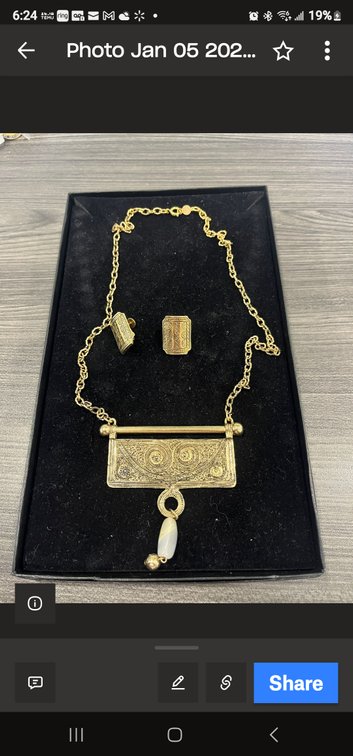 Image for St Albans, WV - Jewelry, Coins, Knives, and More!