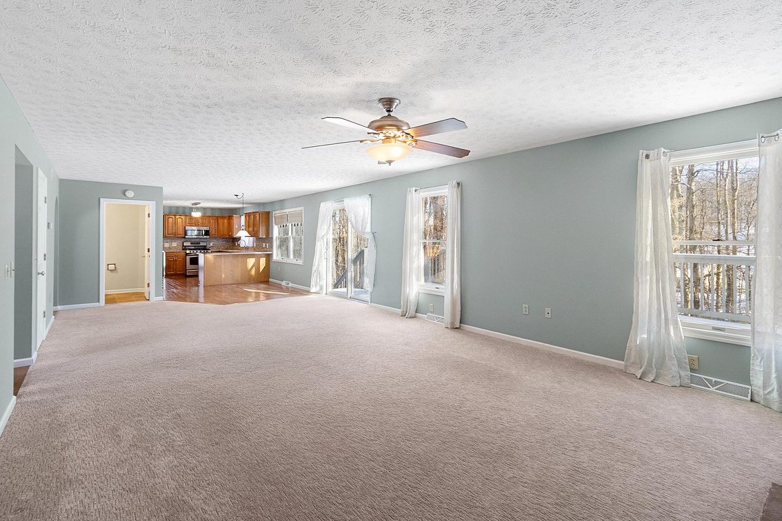 Image for SOLD $522,500 - Beautiful 4 Bedroom in Halleck Estates