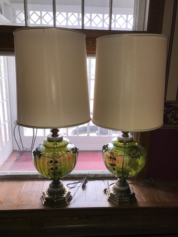 Image for Moorefield, WV – Online Estate Auction: High Quality Antique Furniture, Lamps, Glassware, Rugs, and Much More!