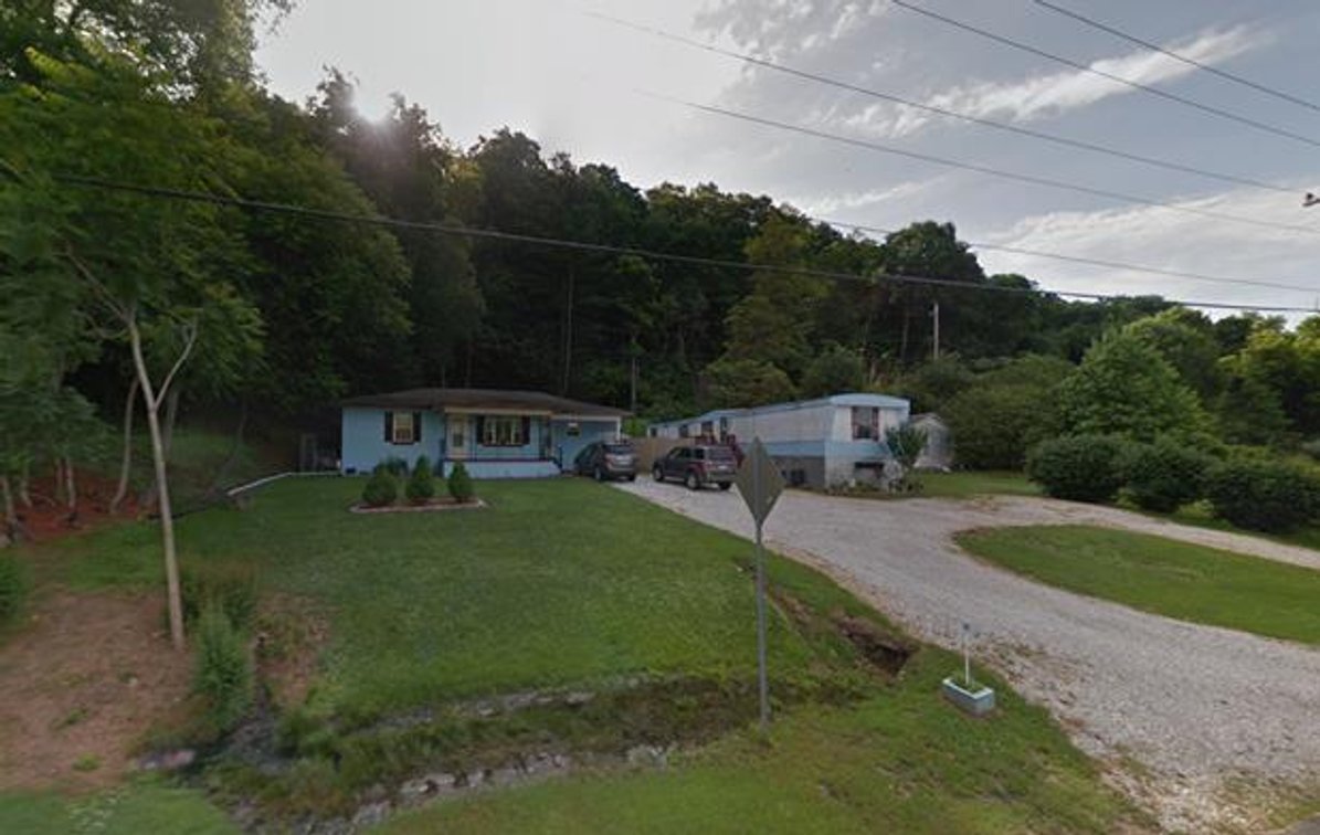 Image for SOLD $58,300 - 2 Bedroom Home with Mobile Home