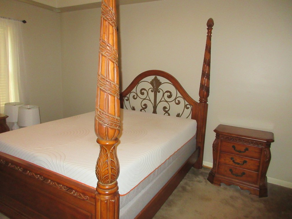 Image for Morgantown, WV – Nice Household Furnishings, Kitchenware, Décor & Much More!