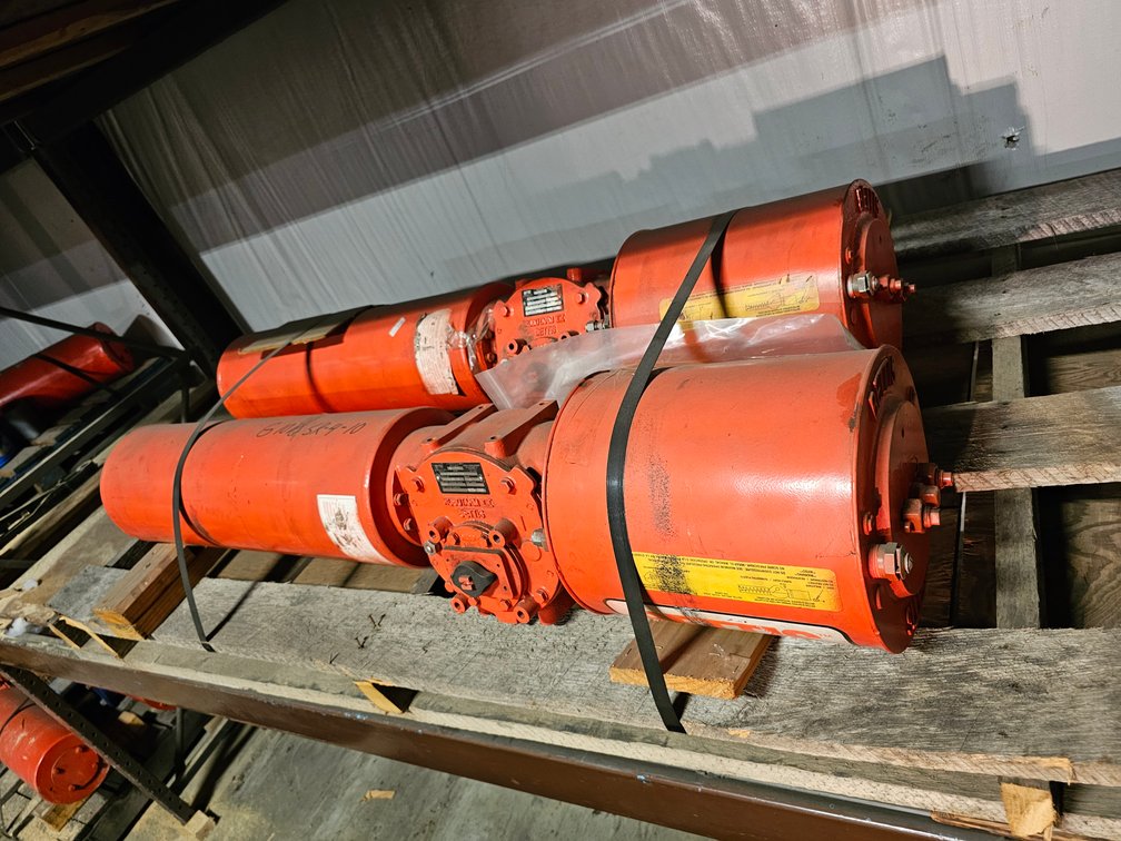 Image for St Albans, WV - Complete Business Liquidation of GSB Process: Band Saws, Shelving, Tools, Steel Shop Tables, and More!