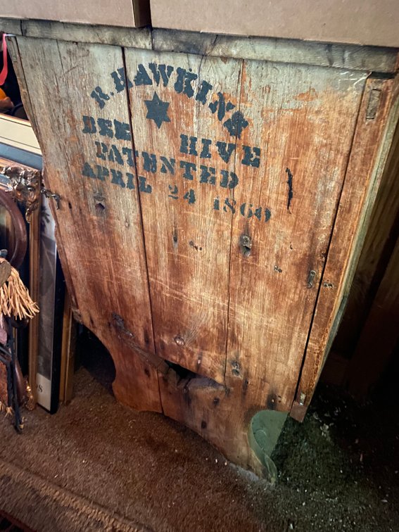 Image for Eighty-Four, PA – Estate of Samuel Miller: Antiques and Collectibles, Victorian Style Furniture, Glassware, Power Tools, Sports Memorabilia and More!