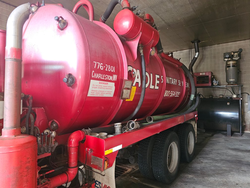 Image for Cross Lanes, WV – Cadle Sanitary Services Retirement Auction: Vehicles, Tools, Hardware Items and Much More!