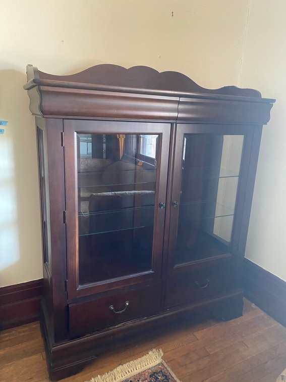 Image for Waynesburg, PA – Moving Auction: Antique & Victorian Style Furniture, Oriental Items, Glassware, Office Furniture, Prints, Seasonal Décor and More!