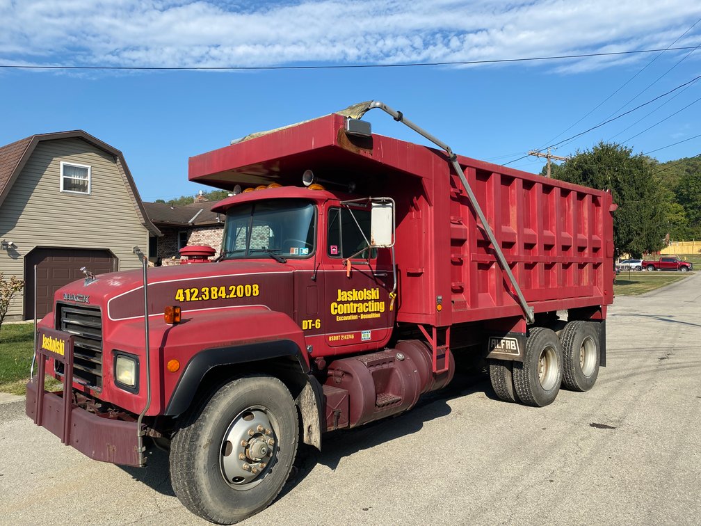 Image for West Elizabeth, PA – Jaskolski Contracting Business Liquidation 1 of 3! Excavators, Loaders, Skid Steers, and More!