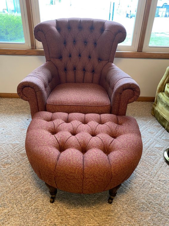 Image for Masontown, WV – Furniture, Glassware, Household Decorative Items, Quilts, Collectibles, and More!