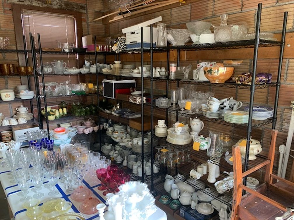 Image for Clarksburg, WV – Enormous Glassware Collection