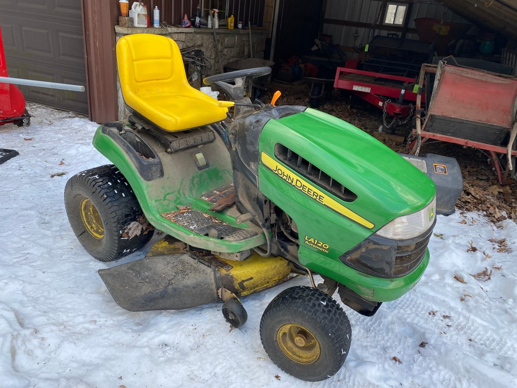 Image for Ohiopyle, PA – Large Online Estate Auction, Over 600 Lots! 2011 Lincoln MKX, 2011 Surepull Trailer, and More!