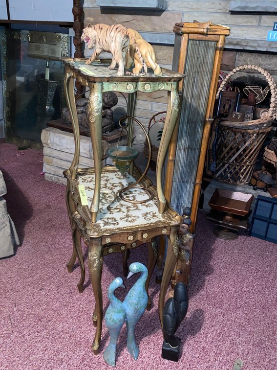 Image for Hopwood, PA – Modern & Vintage Furniture, Electronics, Décor, Prints, Vinyls and Much more!