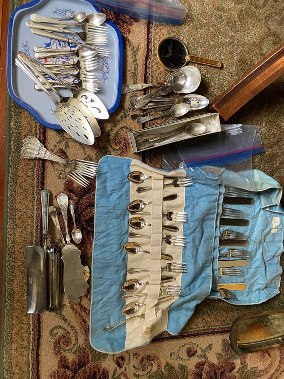 Image for Fairmont, WV – Estate of Peter Moran: Gold Coins, Antiques, Collectibles, Farmall Tractors, Woodworking Shop, and MUCH MORE!
