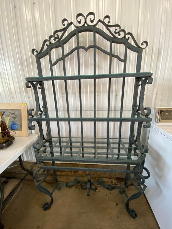 Image for Shinnston, WV – Antiques, Collectibles, Curiosities, Household Items, and More!